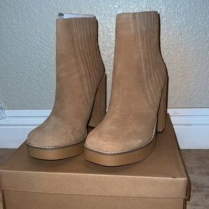 Joline Camel Suede Steve Madden Boots